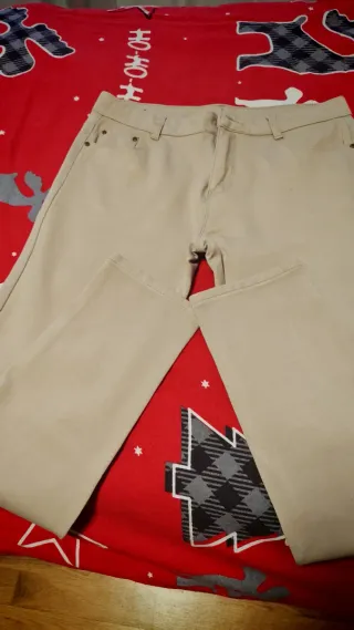 Pantalones beige talla L