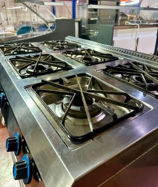 Cocina Industrial 6 Fuegos + Horno