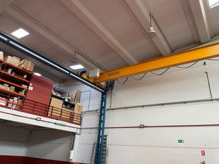 Puente grúa industrial URGE VENTA