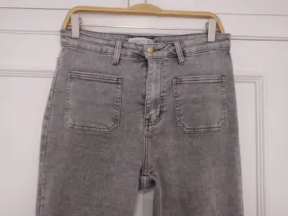 Pantalón vaquero mujer gris
