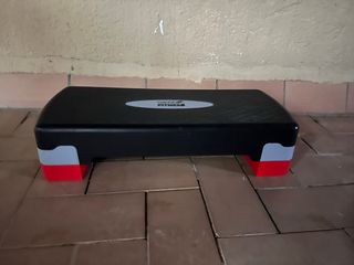 Step de Fitness Negro y Rojo