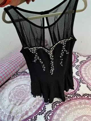 Maillot patinaje artístico negro