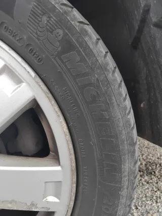 Llantas Ford Mondeo neumáticos Michelin 205 55 r16