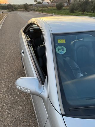 Mercedes-Benz  CLK 2005