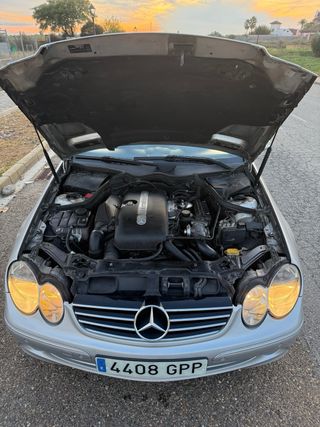Mercedes-Benz  CLK 2005