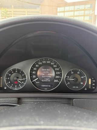 Mercedes-Benz  CLK 2005