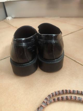 Mocasines Piel Zara Hebilla Dorada