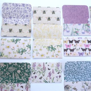 Sobres pequeños hechos a mano