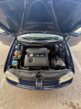 Volkswagen Golf 2002