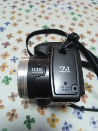 Cámara Kodak 7.1 Mpx Zoom Óptico 10x