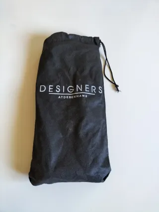 Bolso de fiesta plateado con cadena