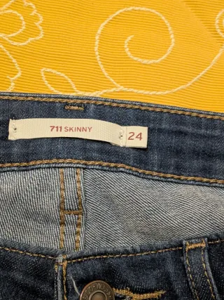 Pantalones Levi's 711 Niña Talla 24