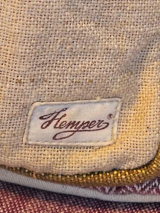 Mochila de cáñamo artesanal marca Hemper