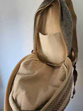 Mochila de cáñamo artesanal marca Hemper