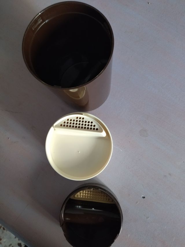 Coctelera Plástico Marrón y Crudo