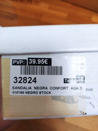 NUEVAS! Sandalias negras talla 38