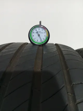 235 50 19 103V MICHELIN PRIMACY 4