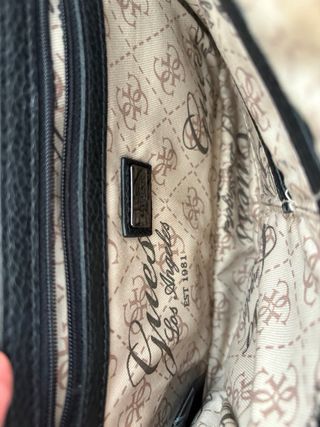 Bolso Negro Guess