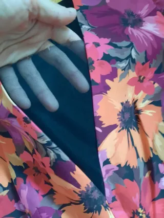 Vestido fiesta floral manga abullonada