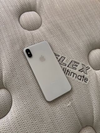 iPhone X 64GB Plata