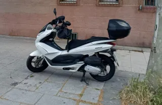 Honda PCX 125cc 2012 Blanca