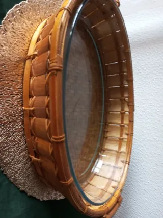 Fuente cristal con bambú