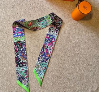 Twilly Hermès Seda Twill Multicolor