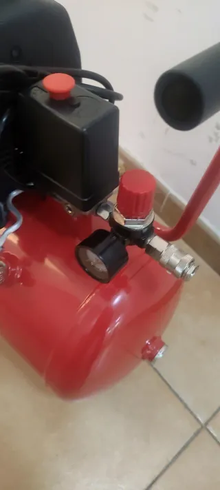 Compresor Einhell TC-AC 190/24/8