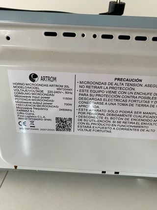 Microondas ARTROM azul claro 20L