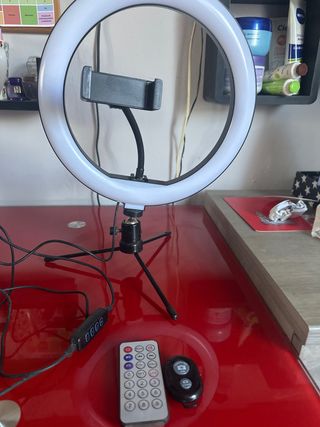Aro de luz LED con trípode y mando