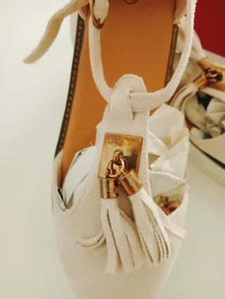 Zapatos beige sin estrenar talla 38