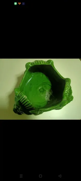 Centro de cerámica vintage