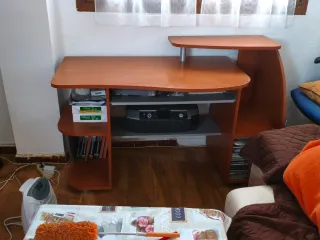 Escritorio de oficina madera y metal