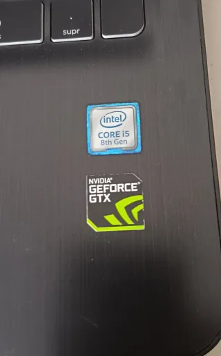 Portátil HP Pavilion Intel Core i5 8GB RAM