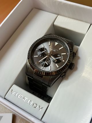 Reloj Viceroy Hombre Gris y Plateado