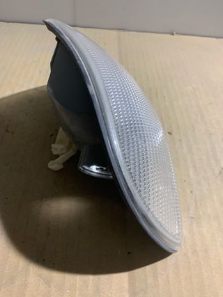 Piloto Intermitente derecho original Audi A8 (4D).