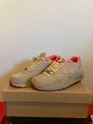 Nike Air Max Milano Beige/Rosa Talla 42