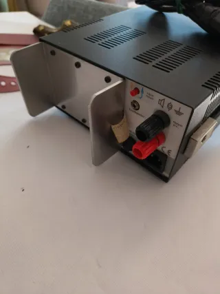 Fuente de alimentación 10 Amperios,marca inac