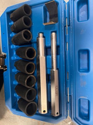 Juego de extractor de tuercas de pernos de rueda C