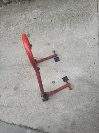 Caballete para moto rojo