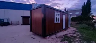 Caseta modular panel sándwich