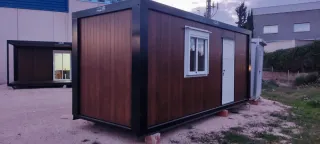Caseta modular panel sándwich