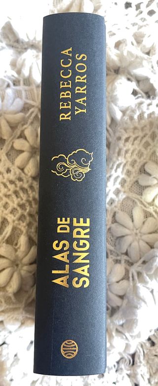 Alas de sangre (Empíreo 1)