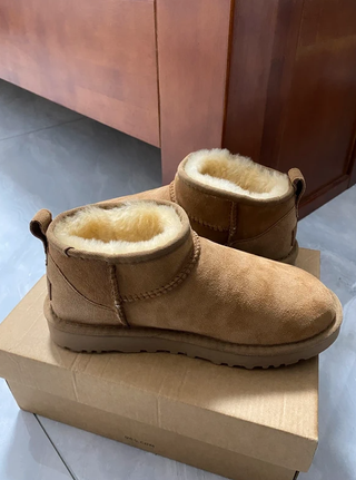 UGG Mini Boots Marrone Taglia 40