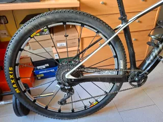 Bicicleta Montaña Rueda 29 Carbono