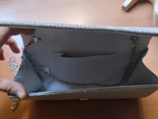 Conjunto Bolso y Sandalias Plateadas Brillo