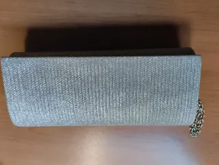 Conjunto Bolso y Sandalias Plateadas Brillo