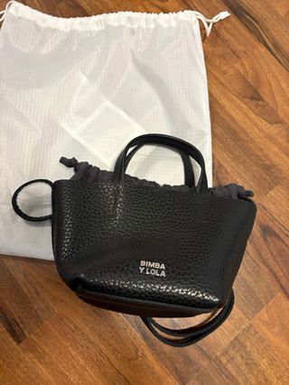 Bolso Bimba y Lola Negro Piel Texturizada