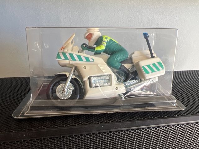 Moto Guardia Civil Tráfico Guisval