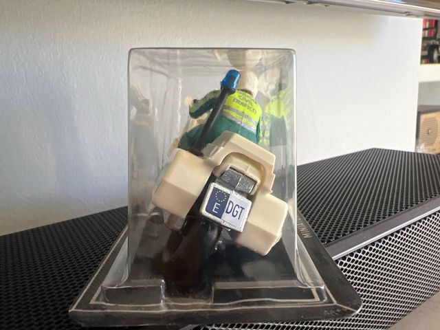 Moto Guardia Civil Tráfico Guisval